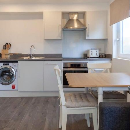 Contemporary 1 Bedroom Apartment In Ashford Ashford  Extérieur photo