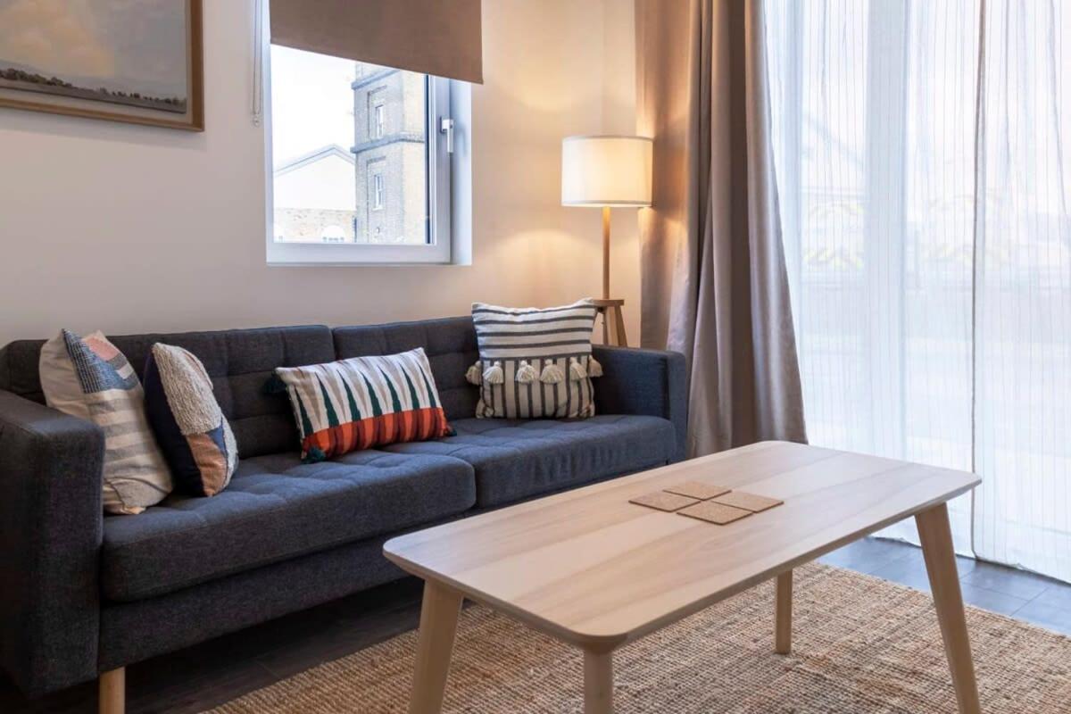 Contemporary 1 Bedroom Apartment In Ashford Ashford  Extérieur photo
